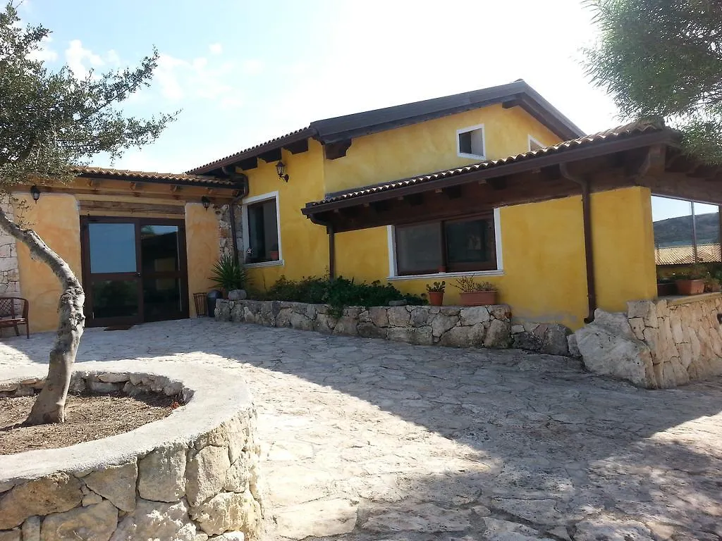 Alojamento de Turismo Rural Agriturismo Monte Fenosu Hotel Muros